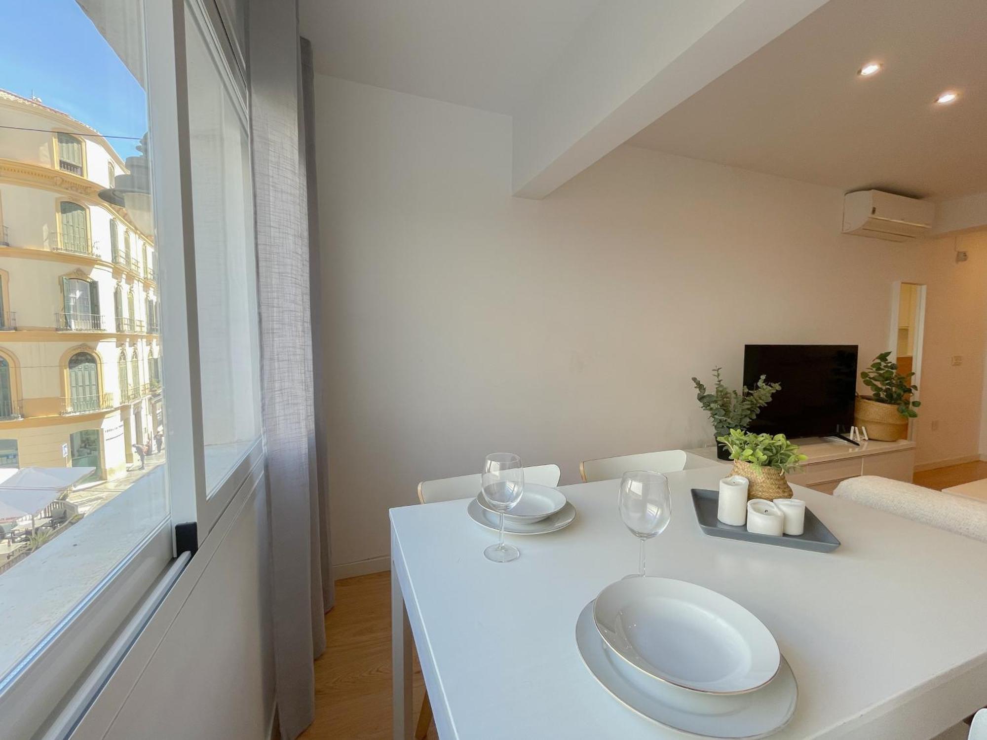 Moderno Plz De La Merced Appartement *