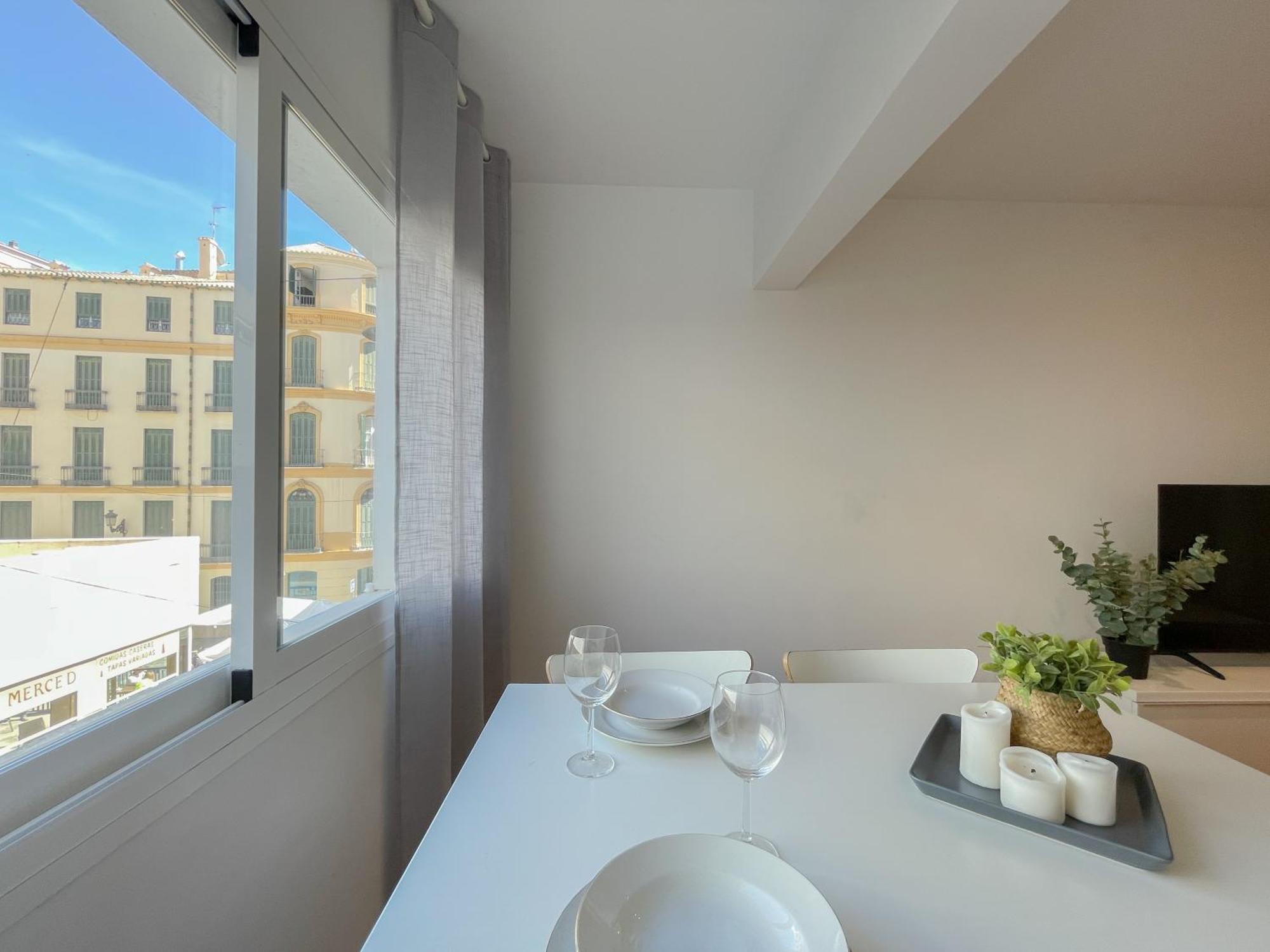 Moderno Plz De La Merced Appartement *